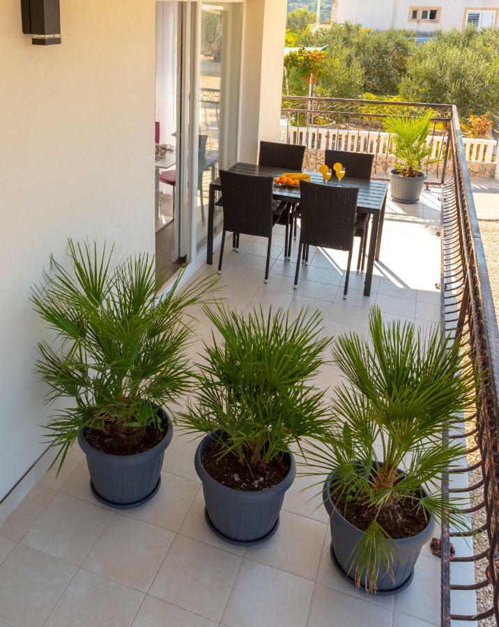 Apartmani Dalmacjia Grebaštica Esterno foto