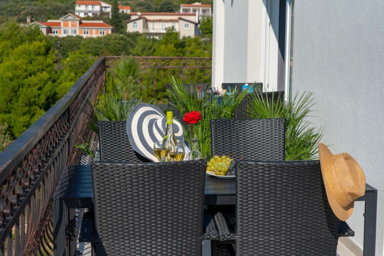 Apartmani Dalmacjia Grebaštica Esterno foto