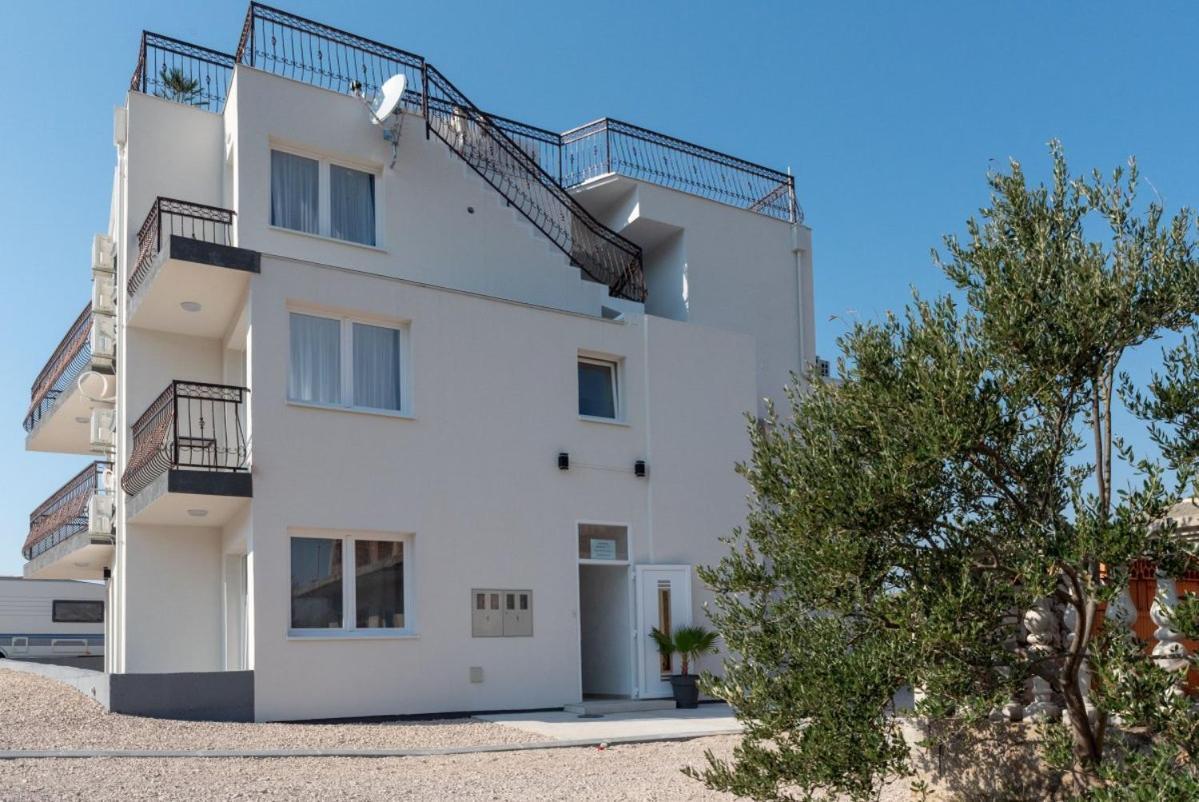 Apartmani Dalmacjia Grebaštica Esterno foto